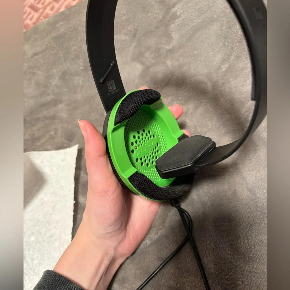 Turtle Beach Reacon PlayStation Black and Green Wired Chat Gaming Headset